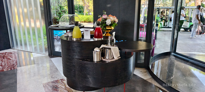 Интерфейс встречи в Voyage Belek Golf & Spa