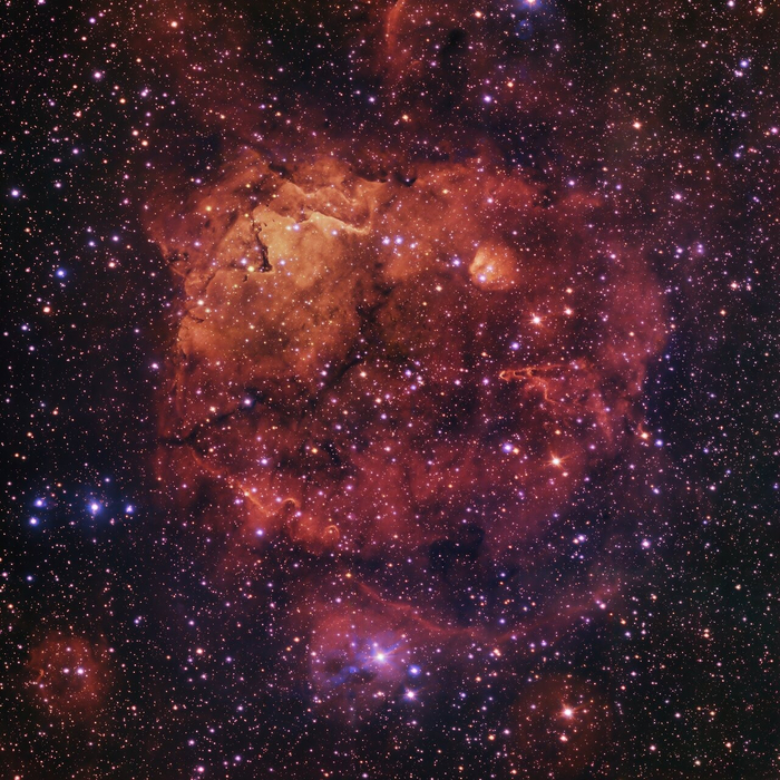 туманность Sh2-284, фото: Very Large Telescope