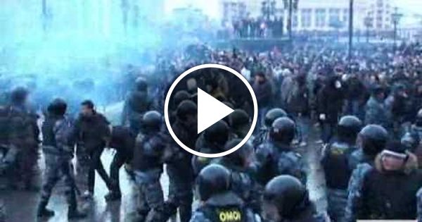 11 декабря 2010 года. Беспорядки на манежной площади 2010. Митинг на манежной площади 2010. 11 декабря 2010 года. Беспорядки на манежной площади 2010.